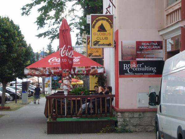 Reštauracia Globus Club